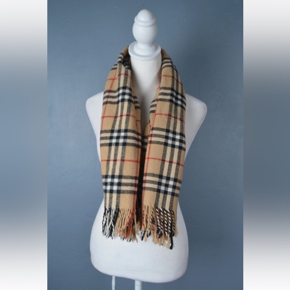 Burberrys Checked Vintage 100% Wool Lap Blanket 65 cm x 120 cm - Picture 7 of 7
